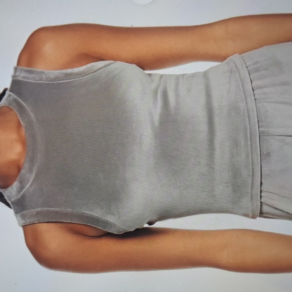 SKIMS VELOUR TANK XL - Picture 7 of 8